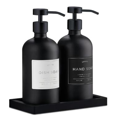 Imagem de Lusspa Dispensador de sabonete de loção, mãos e louça para pia de cozinha - Conjunto de 2 garrafas de vidro de 500 ml com bomba de aço inoxidável, 15 etiquetas à prova d'água e bandeja de silicone