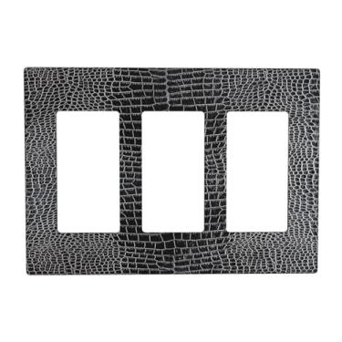Imagem de Spshian Textura de crocodilo preto 3 interruptores de interruptor de luz novidade capa de interruptor de luz de tomada tripla placa decorativa placa de interruptor placa de interruptor placa frontal