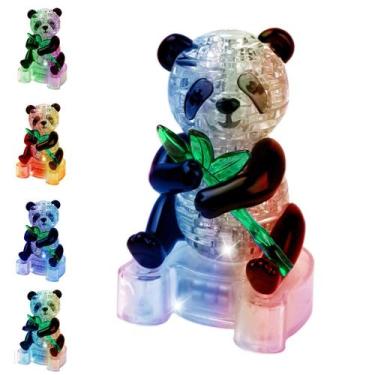 Imagem de Quebra-cabeça de cristal 3D Coolplay Panda com base iluminada de 58 pe