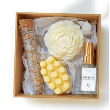 Imagem de kit Caixa Presente Feminino Autocuidado - Presente para mãe/madrinha/amiga/esposa/sogra/avó/Natal