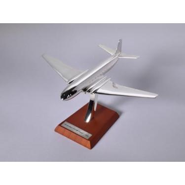 Imagem de OPO 10 - Collectible 1/200 Aircraft Reproduction Compatible with De Havilland DH-106 Comet - Silver Classics 011