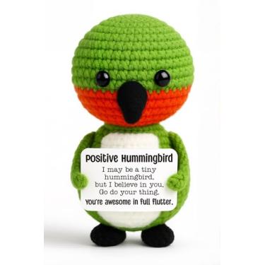 Imagem de Canmuchful Presente positivo de beija-flor – Linda estatueta de beija-flor de crochê com cartão de incentivo, presente de apoio emocional para mulheres e homens, decoração de mesa artesanal edificante