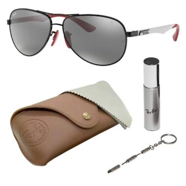 Imagem de Ray-Ban RB8313M SCUDERIA FERRARI COLLECTION Óculos de sol em forma de piloto para homens e mulheres com kit oficial de óculos RAYBAN, Armação preta polida | Lente prateada espelhada cinza, 61 mm