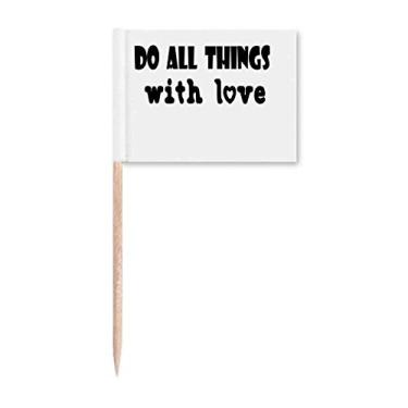 Imagem de Design de palavras em inglês Things With Love, bandeiras de palito de dente para decoração de festa