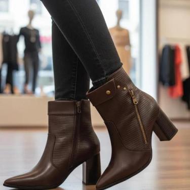 Imagem de Bota Ramarim Cano Curto Com Zíper Salto Médio Bloco, Marrom, 36