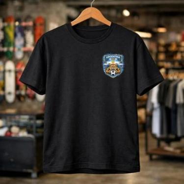 Imagem de Camiseta Argentina Masculina Customizada Escudo Futebol Estampa Peito Pequeno Tecido Co...