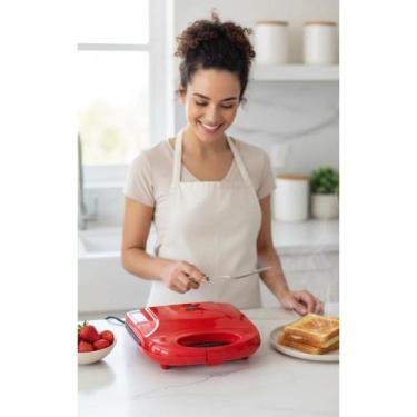 Imagem de Sanduicheira Grill Antiaderente 750W 110V Vermelha - Congratulations S