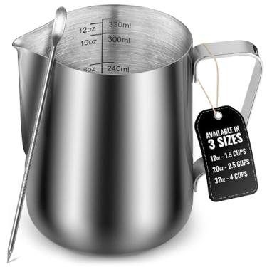 Imagem de Jarra de espumante – Melhor copo de vaporizador de espumante de leite – Medidas de creme fáceis de ler dentro – Aço inoxidável – da Zulay Kitchen, Silver, Food Grade Tempered 18/8 Stainless Steel Design with Laser Welded Ergonomic Handle, Perfectly Streamlined Design with Etched Measurement Markings