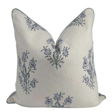 Imagem de Capa de travesseiro Jillien Harbor The Mary Periwinkle Floral