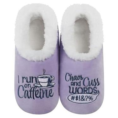 Imagem de Snoozies Par de meias femininas forradas com sherpa – Chinelos felpudos e fofos com sola antiderrapante – Chinelos femininos quentes – I Run On Cafeine – Grande