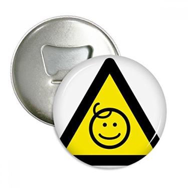 Imagem de Símbolo de aviso amarelo preto infantil protegido triângulo abridor de garrafas ímã de geladeira emblema multifuncional