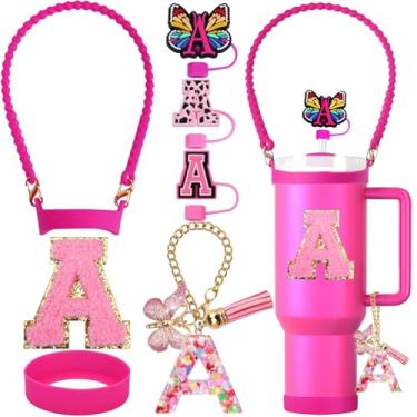 Imagem de ZYBIDEAL Conjunto de acessórios para Stanley Cup, capa de canudo com letra de 0,4 polegadas, alça de garrafa de silicone, bota para Stanley 30 e 1,134 g, pingente inicial e adesivo (letra A, rosa)