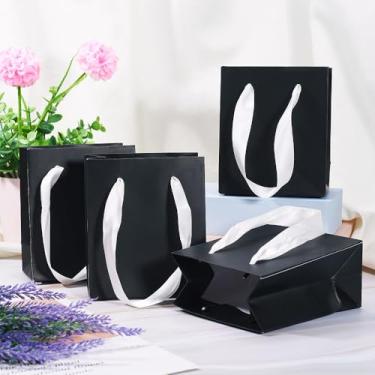 Imagem de 6 sacolas de presente de papel preto com alças de fita branca 4,33 x 5,12 x 2,36 polegadas (11 x 13 x 6 cm) sacolas de presente retangulares dobráveis de pano, embalagem de armazenamento, cor pura