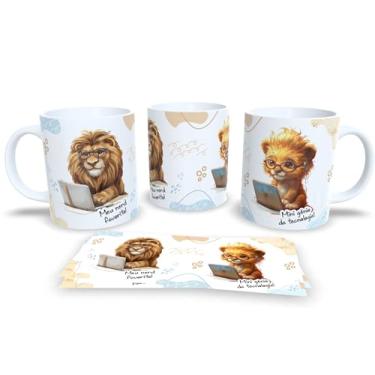 Imagem de Caneca de Cerâmica com Leão Roqueiro, Design Musical Divertido em Branco, Decorada com Ilustração de Violão, O Rock Star da Família (18811)