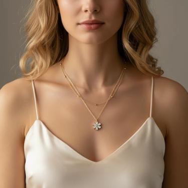 Imagem de Colares femininos em camadas com pingente de flor de 6 pétalas, banhado a ouro 18 K, com pétalas de zircônia de camada dupla, para presente de Dia dos Namorados ou de Natal