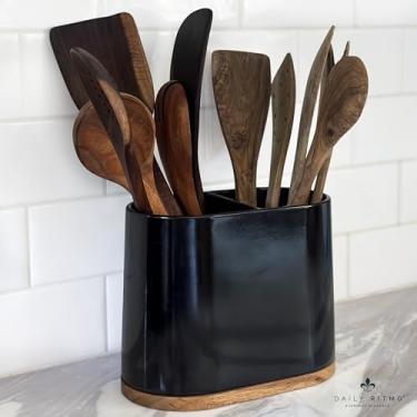 Imagem de DAILY RITMO Porta Utensílios de Cozinha Preto Grande para Bancada com Base de Madeira de Bambu | Utensílios de Cozinha Minimalistas | Ferramenta de Cerâmica Crock | Forma Oval Cilíndrica | Organizador