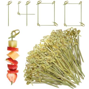 Imagem de 1400 palitos de bambu palitos de coquetel de 4,13 polegadas espetos de bambu para aperitivos, bebidas, palitos de enfeite de frutas com nó em laço, palitos curtos chiques