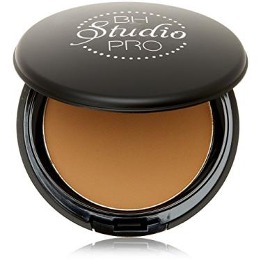 Imagem de BH Cosmetics Studio Pro Matte Finish Pressed Powder Shade 240