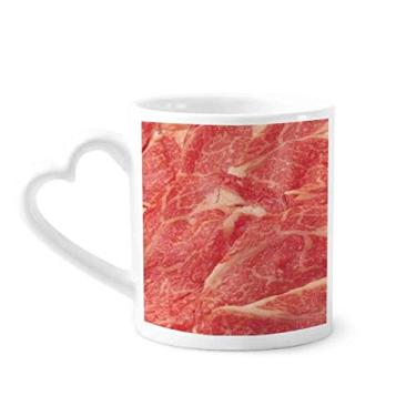 Imagem de Rolos de cordeiro Caneca de textura de comida de carne crua café cerâmica copo de coração de vidro