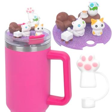 Imagem de NELL&WELL Placa de nome para tampa de copo Stanley de 1,134 g, pingentes de café fofo gatinho, tampa de palha de silicone com decorações de gato em miniatura, tampa de copo Stanley para copos Stanley