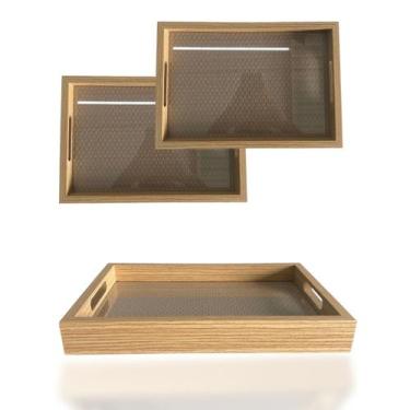 Imagem de 2 Bandejas Retangular Madeira Fundo Treliça e Acrílico 32cm - Lyor