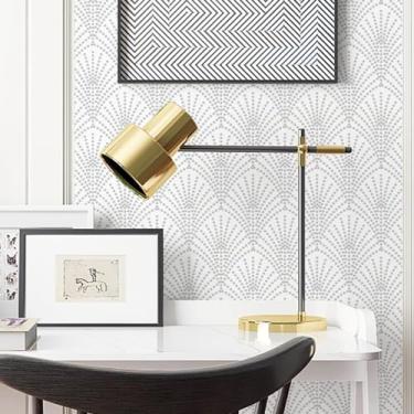 Imagem de Ismoon Papel de parede de 45,5 cm x 30,5 cm, papel de parede geométrico, papel de parede branco e prateado, papel de parede autoadesivo moderno, papel de contato com bolinhas prateadas, filme de vinil, prateleira decorativa, rolo de forro de gaveta