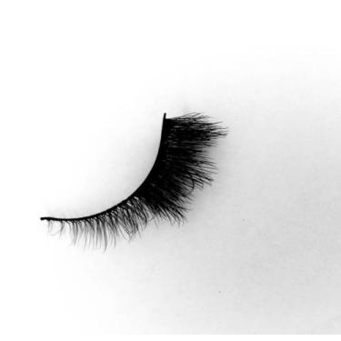 Imagem de Cílios Postiços Efeito Gatinho e Fox Eyes - ChasiBeauty
