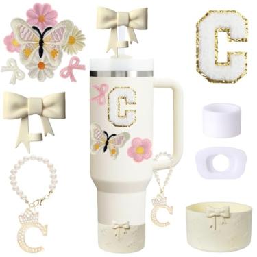 Imagem de Conjunto de acessórios de copo Stanley branco de 13 peças para copo de 850 g 1,134 g com alça, incluindo pingente de alça, adesivo inicial personalizado, topo de palha, bota de silicone, tampa à prova