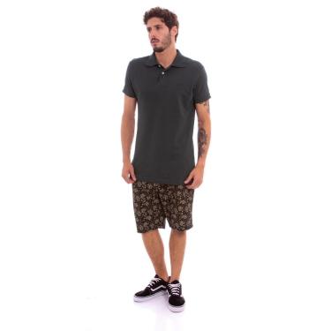 Imagem de Bermuda Fatal Walk Print Preta Masculino-Masculino