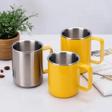 Imagem de Caneca Térmica Parede Dupla em Aço Inox Amarela 650ml com Tampa Rosqueável - Estilo Liso