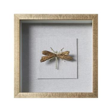 Imagem de Arte de parede de borboleta dourada, decoração 3D grande com moldura, arte estética moderna, pinturas em tela para sala de estar, jantar, quarto, escritório, casa (30,5 cm x 30,5 cm)