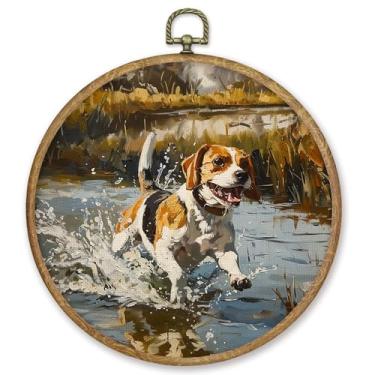 Imagem de CGBHW Decoração de arte de parede redonda vintage Beagle, presentes de beagle para mulheres, impressões em tela emolduradas, cottagecore cachorro de fazenda correndo na água, decoração para pendurar