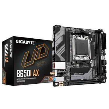 Imagem de Gigabyte Placa-mãe B650I AX - Suporta CPUs AMD AM5, 5+2+1 Fases Digital VRM, até 6400MHz DDR5 (OC), 1xPCIe 4.0 M.2, Wi-Fi 6E, LAN 2.5GbE, USB 3.2 Gen 2