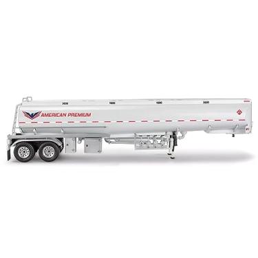 Imagem de Level 4 Model Kit Fruehauf 40' Tanker Trailer 1/32 Scale Model by Revell