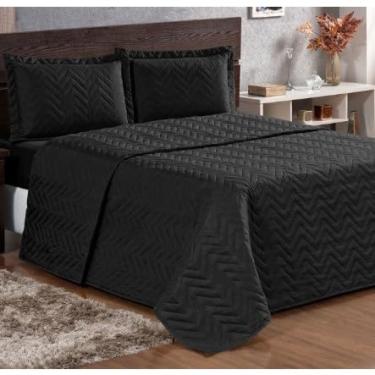 Imagem de Kit Cobre Leito Casal 4 Peças + Jogo de Lençol Padrão – Promoção em Poliéster Toque Macio(Preto)