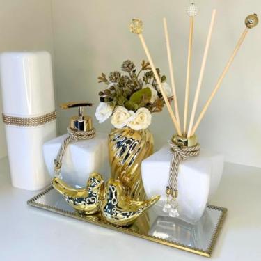 Imagem de Kit lavabo Banheiro + Bandeja Luxo + Aromatizador + Saboneteira + Enfeite Porcelana + Vaso Decorativo + Porta Escova de Dente + Kit Varetas Decoradas -KAR56