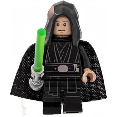 Imagem de Luke Skywalker Jedi Master (Black Hand), Hood, Cape and Lightsaber - Lego Star Wars Minifigure