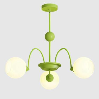 Imagem de Lustre Sputnik de 3 luzes em estilo moderno de meados do século XX, com globo de vidro leitoso, estilo nórdico verde, luminária de teto vintage para cozinha e sala de jantar.