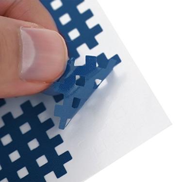 Imagem de Generic Adesivos de Cinesiologia Médica de Fita Cruzada Papéis Esportivos, 20 Peças de Papéis de Proteção Física de Algodão Em Azul e Vermelho, Fácil Aplicação e Remoção, para Proteção contra Lesões, Tamanho do Pacote de 4,0 X 3,1 X 0,4" (Azul escuro)