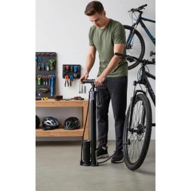 Imagem de Bomba Ar Manual c/ Manômetro: Pneu Bike, Moto, Bola - Preto - Congratu
