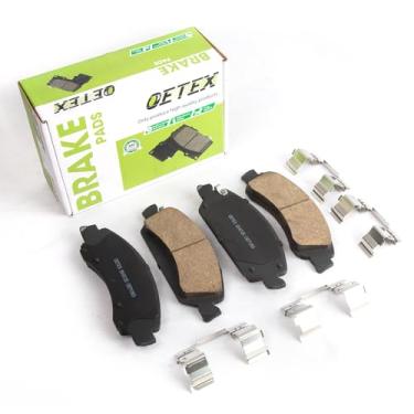 Imagem de OETEX D1363 Conjuntos de pastilhas de freio dianteiras de cerâmica adequadas para Chevy Silverado 1500, 2008-2018 Silverado 1500 2005-2006, 4 peças
