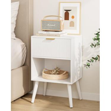 Imagem de Aienvey Mesa de cabeceira com estação de carregamento e luzes LED, mesa lateral pequena, mesa de cabeceira com gaveta, mesa de cabeceira moderna, mesa de canto para quarto, sala de estar (faixa branca