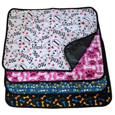 Imagem de Kit 3 Tapetes Higiênicos Laváveis Estampados Sortidos 70x50cm para Cãe