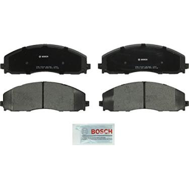 Imagem de Bosch BP1680 QuietCast Premium Conjunto de pastilhas de freio a disco semi-metálicas para Ford: 2013-17 F-250 / F-350 Super Duty 2013-16 F-450 Super Duty - Dianteiro