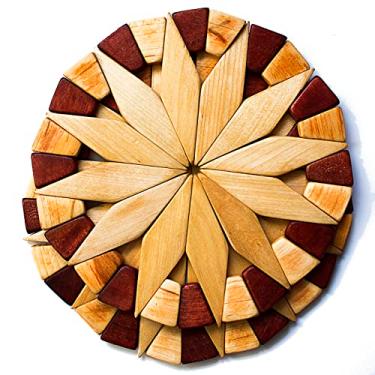 Imagem de ECOSALL Trivets de madeira natural para pratos quentes, mesa e balcão de cozinha conjunto de 2 - Feito na Ucrânia Almofadas quentes de madeira resistentes e duráveis de 18 cm. Decoração de mesa de