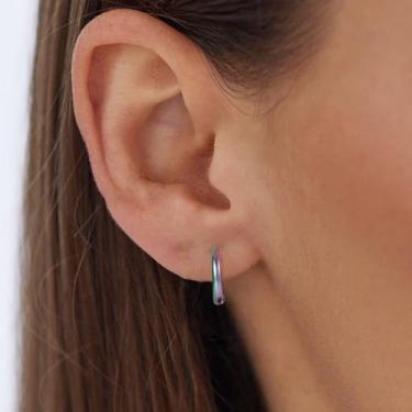 Imagem de Brincos de argola para mulheres e homens, cartilagem, brincos de argola leves e pequenos, Standard, Aço inoxidável, Sem pedra preciosa