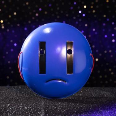 Imagem de Máscara de cosplay nos bastidores, carnaval de Halloween, festa de Pás