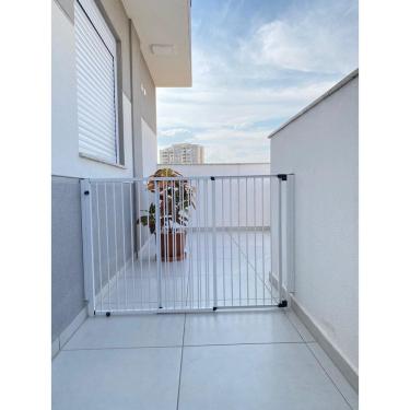 Imagem de Portão de segurança Crianças e PET Altura 85cm x Largura 105 a 200cm Alumínio Branco