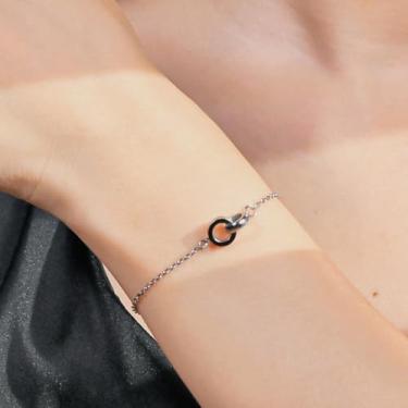 Imagem de Pulseira de círculos interligados para mulheres, aço inoxidável prateado, joias minimalistas para uso diário e presente