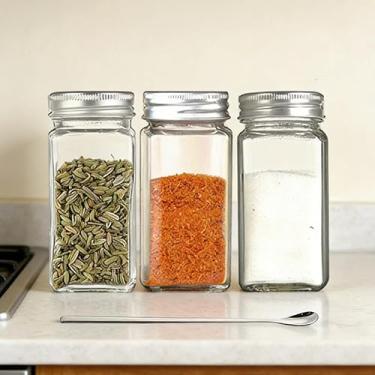 Imagem de 3 frascos de vidro para temperos, frascos de temperos vazios de 113 g com tampas de metal e colher dobrável, organizador de temperos de cozinha